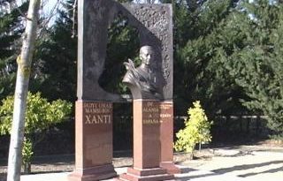 Monumento a Mamsurov