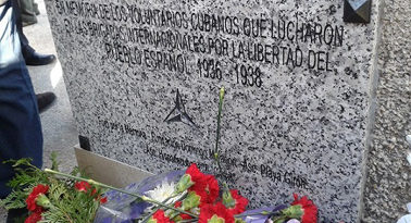 Aquellos mil cubanos